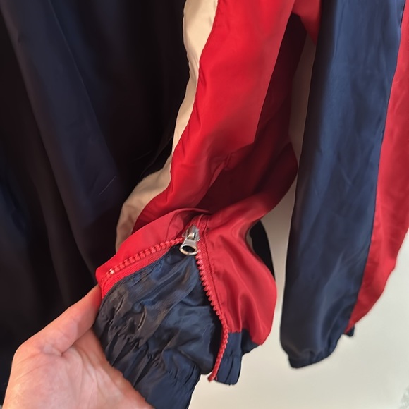 Twins windbreaker size large - Picture 4 of 5